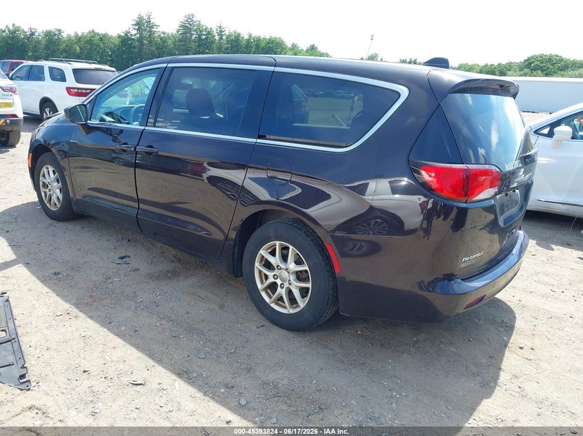 2017 Chrysler Pacifica VIN 2C4RC1DG0HR588320 IAAI salvage auction — FRONT END, Salvage (Massachusetts), sold $1,000 on 2026-07-18 (photo 3)