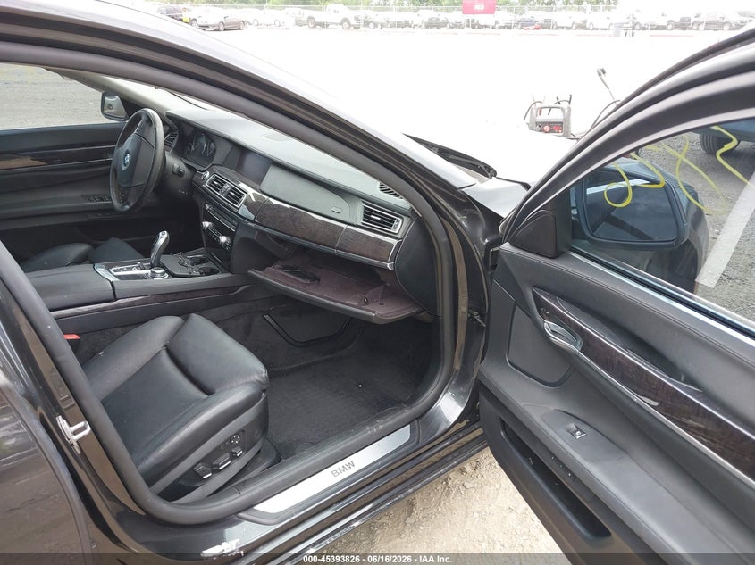 2011 BMW 7 series VIN WBAKB4C56BC392823 IAAI salvage auction — FRONT END, Clear (Indiana), sold $750 on 2026-07-29 (photo 5)