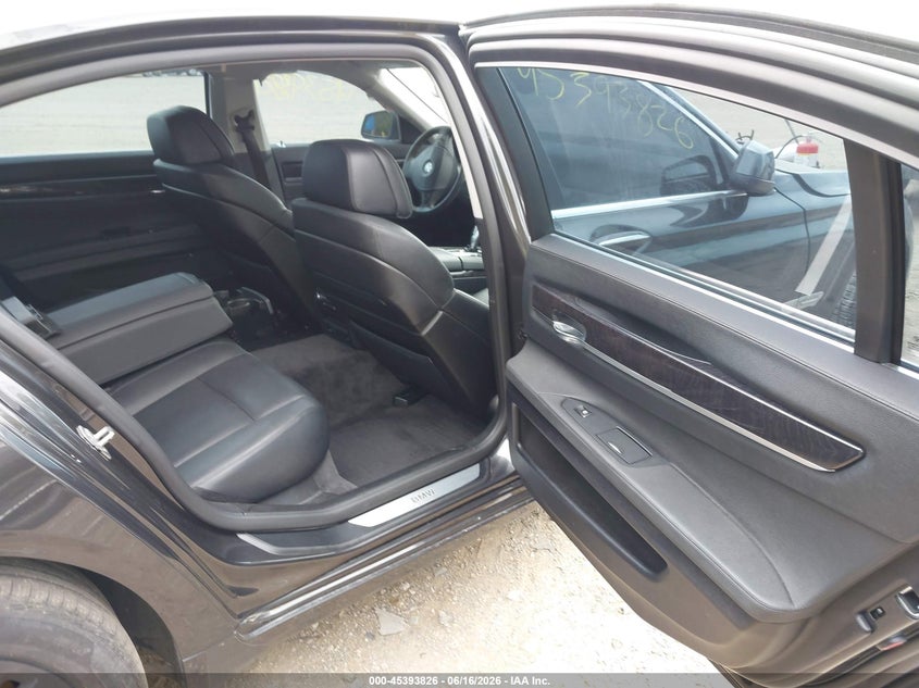 2011 BMW 7 series VIN WBAKB4C56BC392823 IAAI salvage auction — FRONT END, Clear (Indiana), sold $750 on 2026-07-29 (photo 8)
