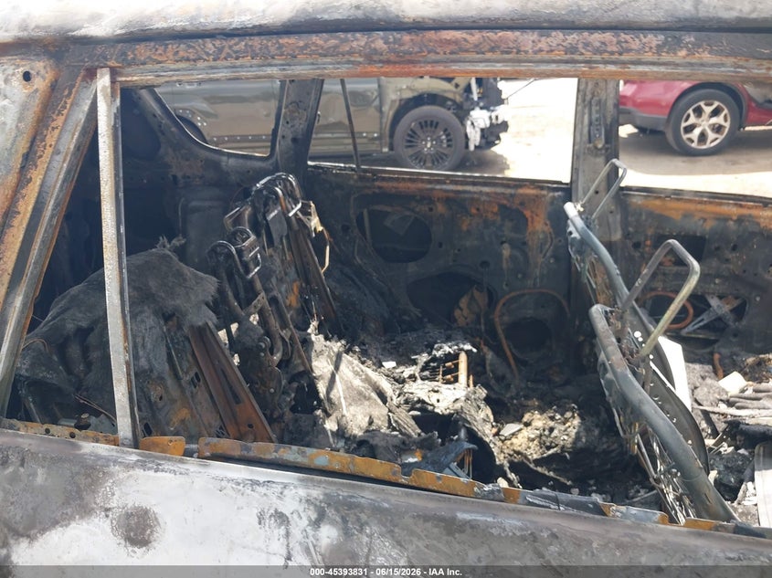 2010 Toyota Rav4 VIN JTMRF4DV2AD022305 IAAI salvage auction — TOTAL BURN, Non-Repairable (Virginia), sold $200 on 2026-07-07 (photo 8)