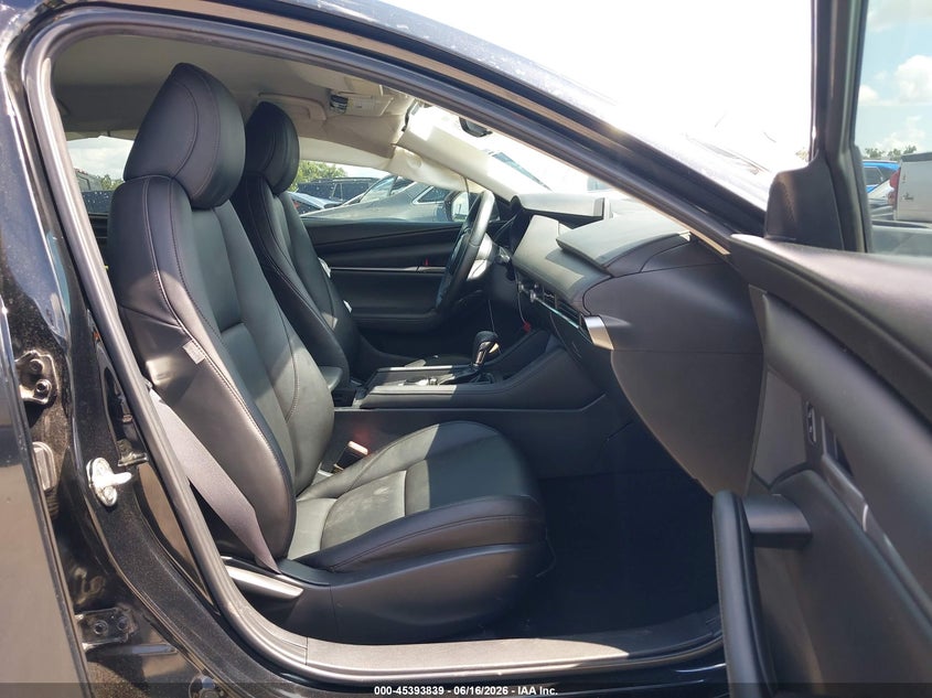 2020 Mazda 3 VIN JM1BPACL7L1173576 IAAI salvage auction — LEFT SIDE, Salvage Title, sold $4,300 on 2026-08-20 (photo 5)