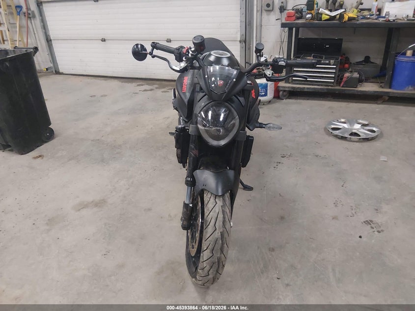 2023 Ducati Monster VIN ZDMMAMDT5PB008205 IAAI salvage auction — FRONT END, Salvage (Maine), sold $3,700 on 2026-08-12 (photo 5)