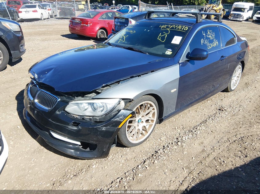 2013 BMW 3er VIN WBAKE5C51DJ107814 IAAI salvage auction — FRONT & REAR, Salvage Title, sold $175 on 2026-07-28 (photo 2)