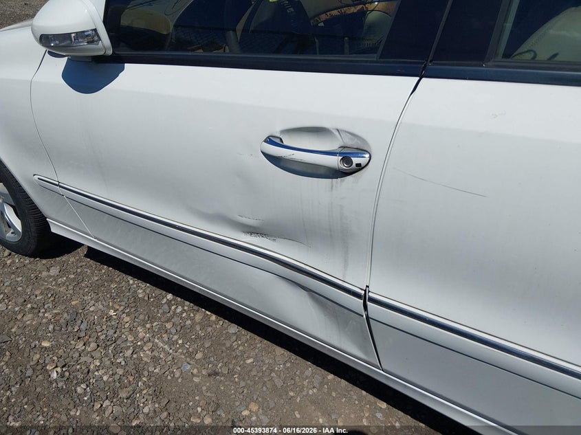 2008 Mercedes-benz E-class VIN WDBUF87X18B245955 IAAI salvage auction — FRONT & REAR, Bill Of Sale (New York), sold $25 on 2026-08-11 (photo 6)