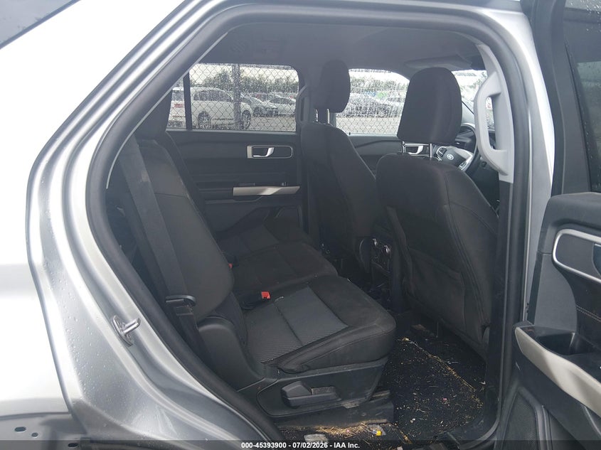 2022 Ford Explorer VIN 1FMSK7DH6NGA15768 IAAI salvage auction — REAR END, Salvage (Louisiana), sold $7,150 on 2026-07-29 (photo 8)