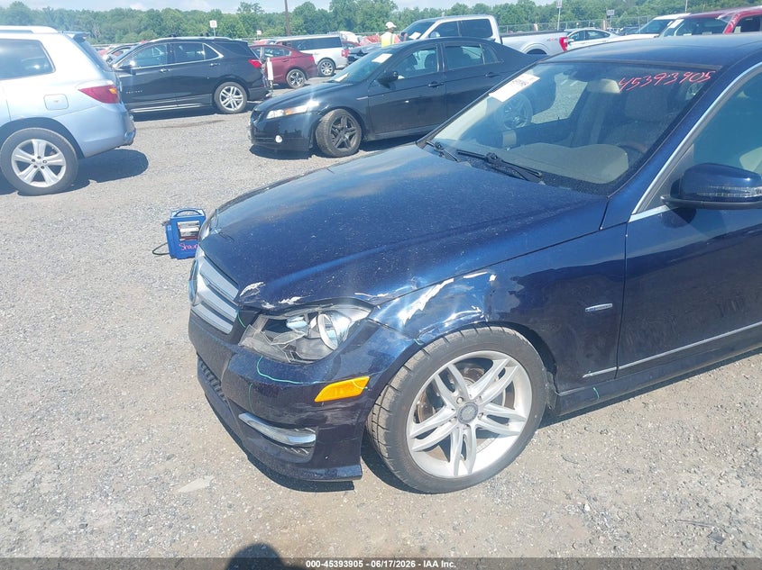 2012 Mercedes-benz C-klasse VIN WDDGF4HB6CR233333 IAAI salvage auction — LEFT FRONT, Salvage - Greater Than 75% (Maryland), sold $1,550 on 2026-08-11 (photo 6)