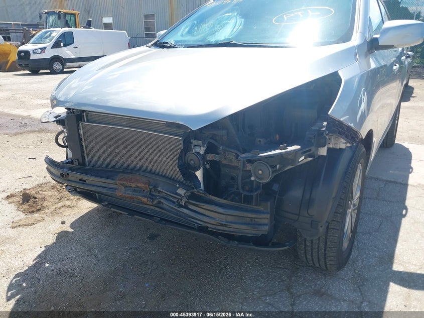 2015 Hyundai Tucson VIN KM8JTCAF6FU046901 IAAI salvage auction — FRONT & REAR, Clear (Indiana), sold $2,050 on 2026-07-07 (photo 6)