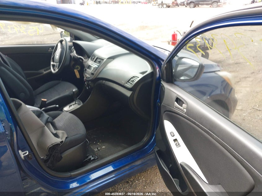 2015 Hyundai Accent VIN KMHCT5AE2FU228378 IAAI salvage auction — FRONT END, Clear (Indiana), sold $300 on 2026-07-29 (photo 5)