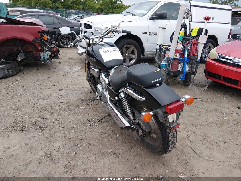 2002 Honda Vf750 VIN JH2RC43062M800449 IAAI salvage auction — NORMAL WEAR, Original (Kentucky), sold $50 on 2026-07-06 (photo 3)