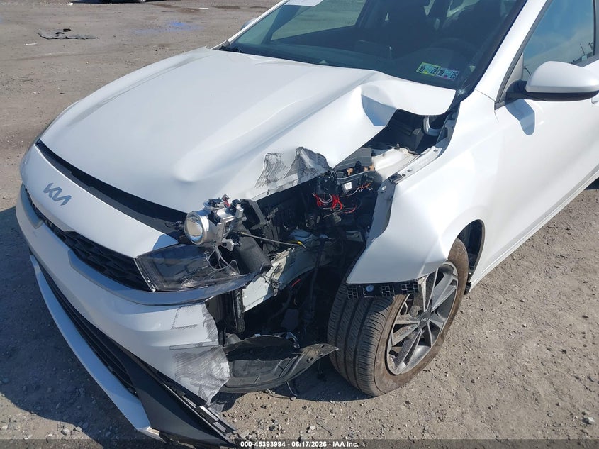 2023 Kia Forte VIN 3KPF24AD8PE590642 IAAI salvage auction — LEFT FRONT, Salvage (Pennsylvania), sold $3,400 on 2026-07-20 (photo 6)