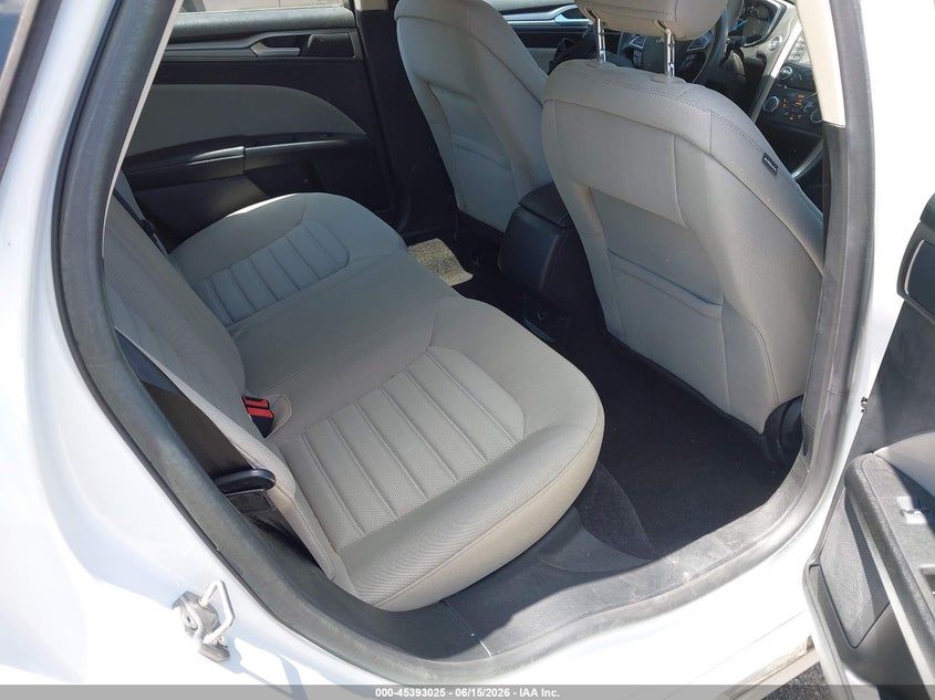 2018 Ford Fusion VIN 3FA6P0UU3JR101026 IAAI salvage auction — NORMAL WEAR, SF97 (Virginia), sold $12,050 on 2026-07-22 (photo 8)