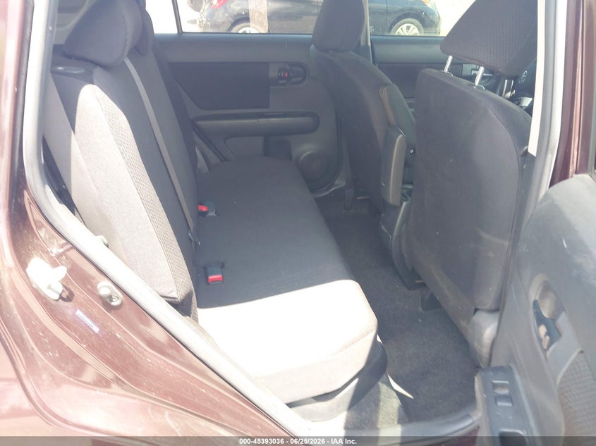 2010 Scion Xb VIN JTLZE4FE0A1106712 IAAI salvage auction — NORMAL WEAR, Clear (Florida), sold $25 on 2026-07-28 (photo 8)