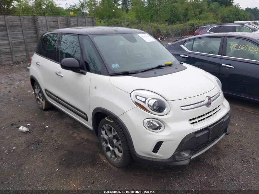 2014 Fiat 500l VIN ZFBCFADH6EZ021376 IAAI salvage auction — NORMAL WEAR, Clear (Massachusetts), sold $550 on 2026-07-24 (photo 1)