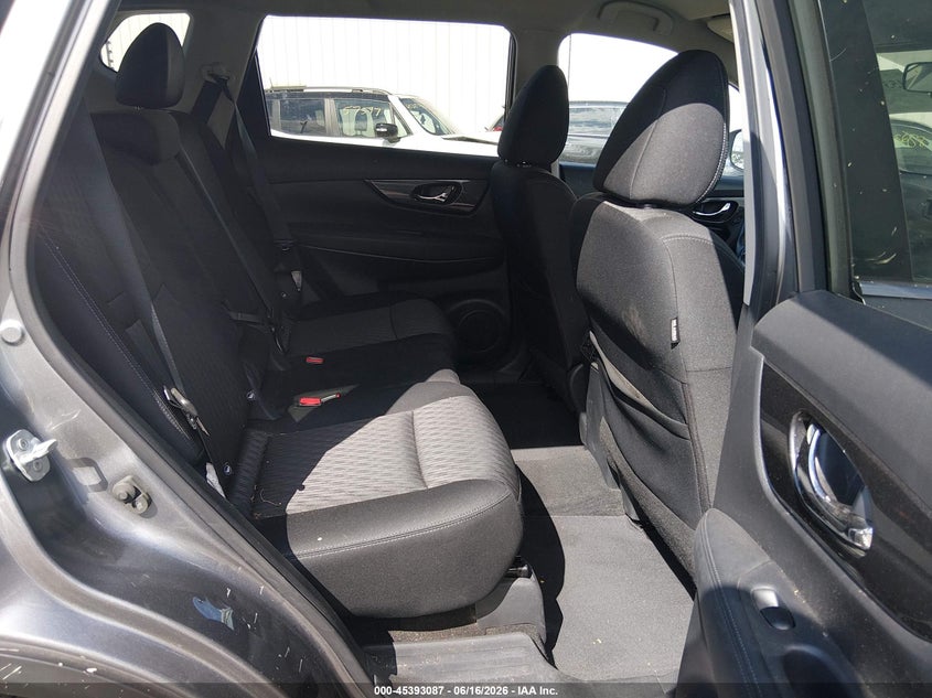 2017 Nissan Rogue VIN KNMAT2MV7HP551753 IAAI salvage auction — FRONT END, Salvage (Illinois), sold $1,325 on 2026-08-01 (photo 8)