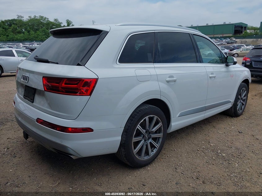 2019 Audi Q7 VIN WA1LHAF70KD014566 IAAI salvage auction — FRONT END, Rebuildable (Florida), sold $15,450 on 2026-07-07 (photo 4)