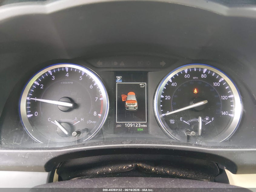 2018 Toyota Highlander VIN 5TDYZRFH5JS286744 IAAI salvage auction — SIDE, Salvage Title, sold $7,800 on 2026-07-29 (photo 7)