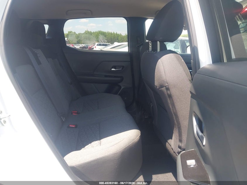 2025 Nissan Kicks VIN 3N8AP6CA8SL394901 IAAI salvage auction — FRONT END, Salvage Title, sold $7,400 on 2026-07-23 (photo 8)