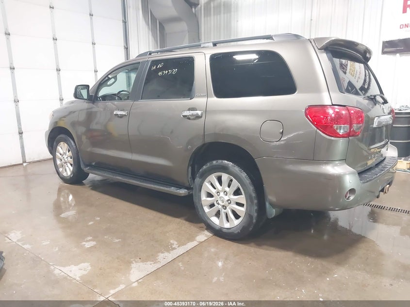 2012 Toyota Sequoia VIN 5TDDW5G13CS070492 IAAI salvage auction — RIGHT SIDE, Salvage (North Dakota), sold $5,250 on 2026-07-24 (photo 3)