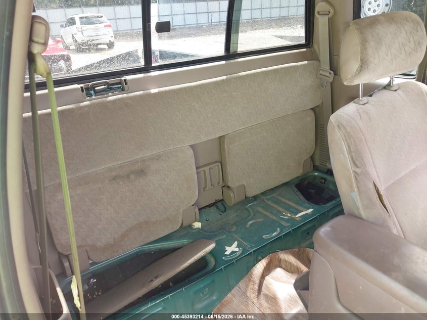 2002 Toyota Tacoma VIN 5TESN92N42Z116053 IAAI salvage auction — FRONT & REAR, Salvage (Georgia), sold $1,275 on 2026-07-16 (photo 8)