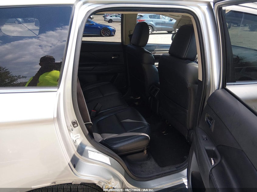 2019 Mitsubishi Outlander VIN JA4AD3A32KZ034744 IAAI salvage auction — RIGHT SIDE, Salvage (New Jersey), sold $2,650 on 2026-07-28 (photo 8)