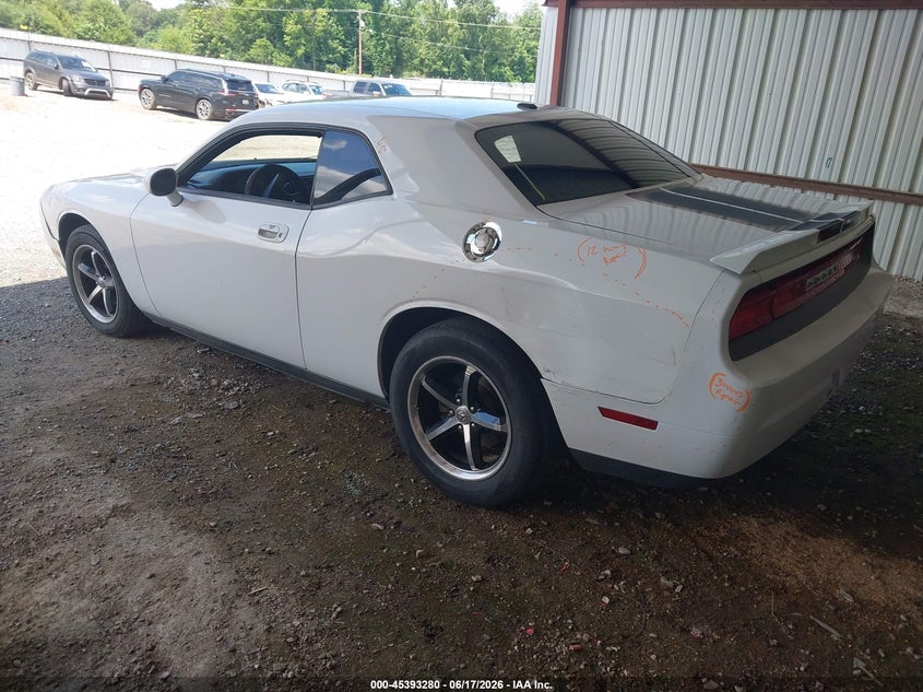 2010 Dodge Challenger VIN 2B3CJ4DV3AH278817 IAAI salvage auction — SIDE, Salvage (Mississippi), sold $750 on 2026-07-10 (photo 3)
