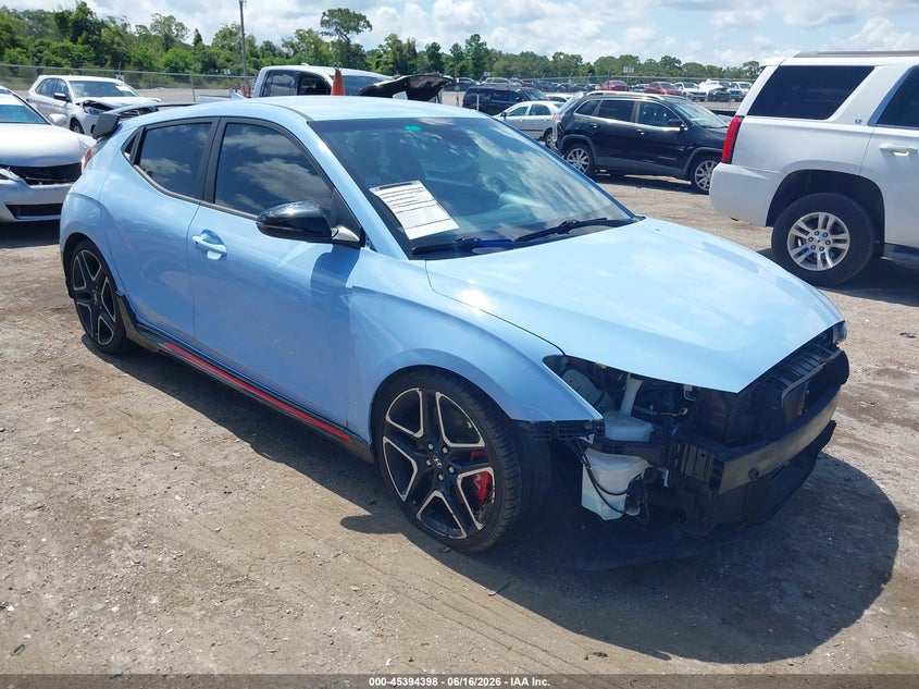2022 Hyundai Veloster VIN KMHT36AH1NU015534 IAAI salvage auction — FRONT END, Rebuildable (Florida), sold $6,100 on 2026-07-23 (photo 1)