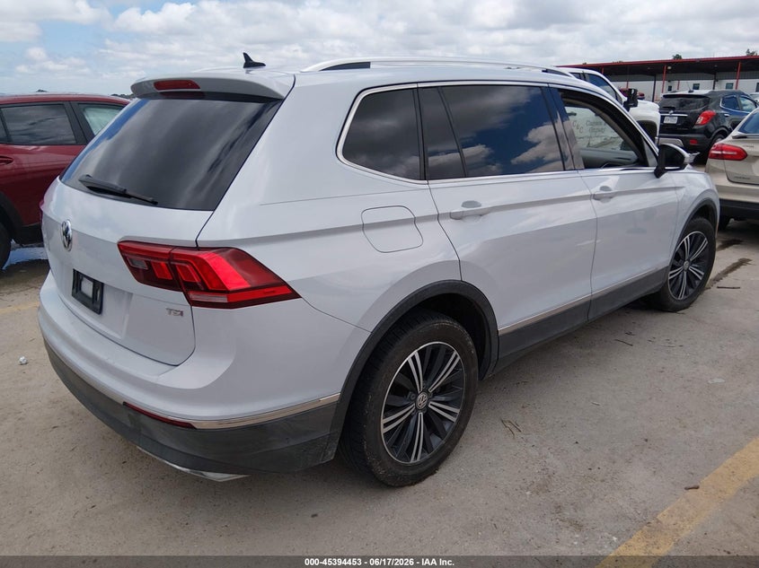 2018 Volkswagen Tiguan VIN 3VV3B7AX4JM008386 IAAI salvage auction — WATER/FLOOD, Salvage (Texas), sold $2,900 on 2026-07-23 (photo 4)