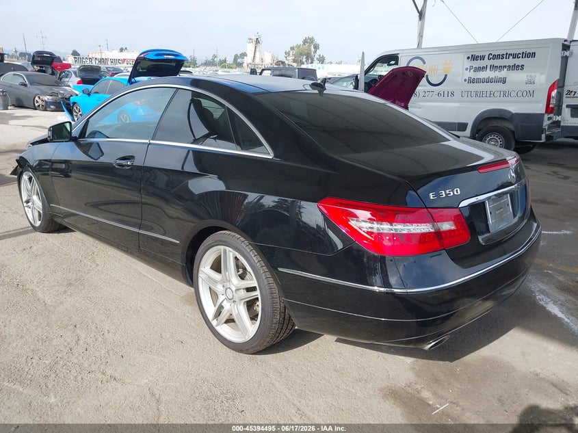 2011 Mercedes-benz E-class VIN WDDKJ5GB2BF071636 IAAI salvage auction — LEFT FRONT, Salvage (California), sold $425 on 2026-08-05 (photo 3)