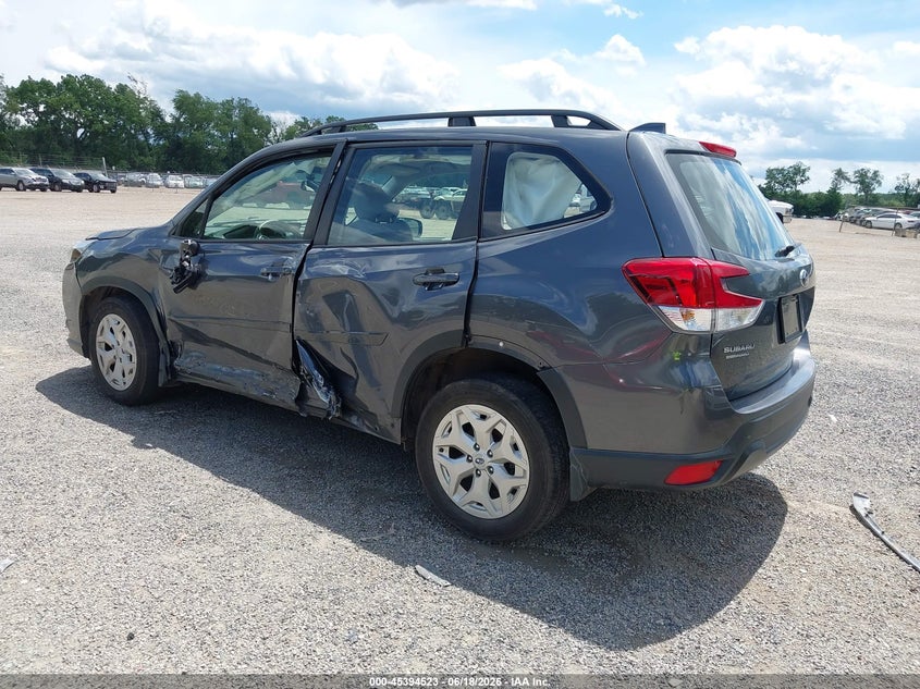 2022 Subaru Forester VIN JF2SKACC3NH480205 IAAI salvage auction — SIDE, Salvage (Ohio), sold $1,700 on 2026-07-10 (photo 3)