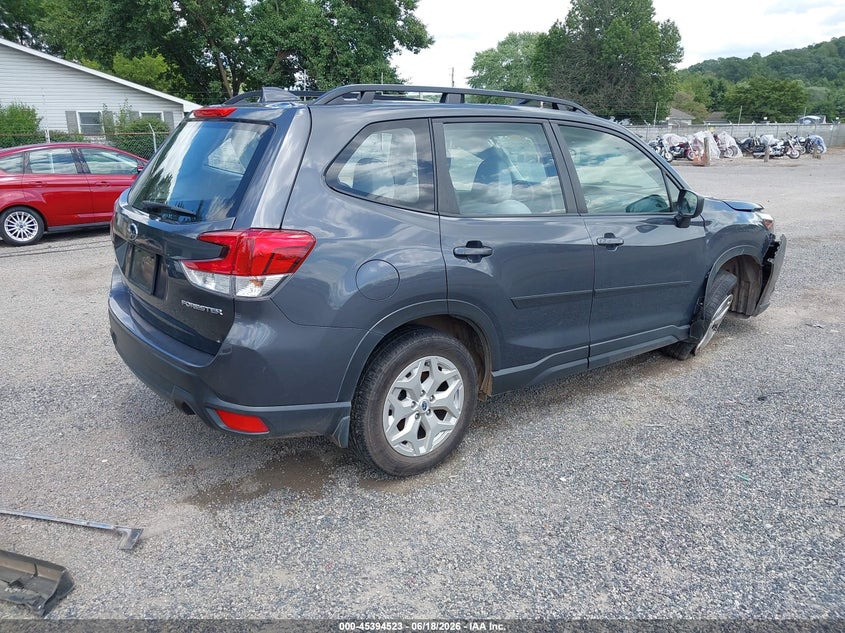 2022 Subaru Forester VIN JF2SKACC3NH480205 IAAI salvage auction — SIDE, Salvage (Ohio), sold $1,700 on 2026-07-10 (photo 4)