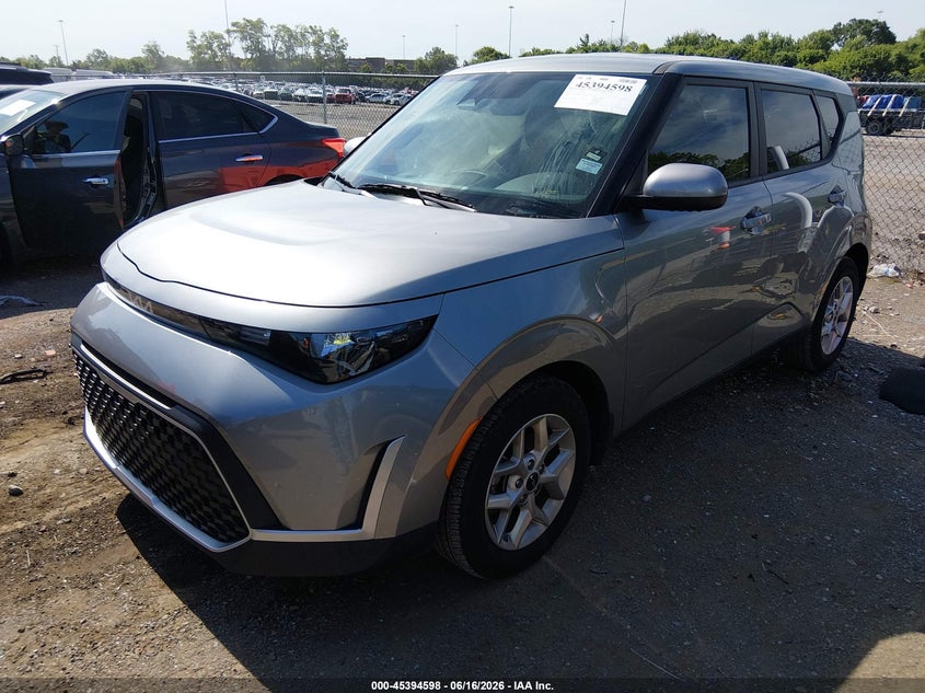 2025 Kia Soul VIN KNDJ23AU2S7935158 IAAI salvage auction — SIDE, Salvage (Tennessee), sold $5,100 on 2026-07-09 (photo 2)