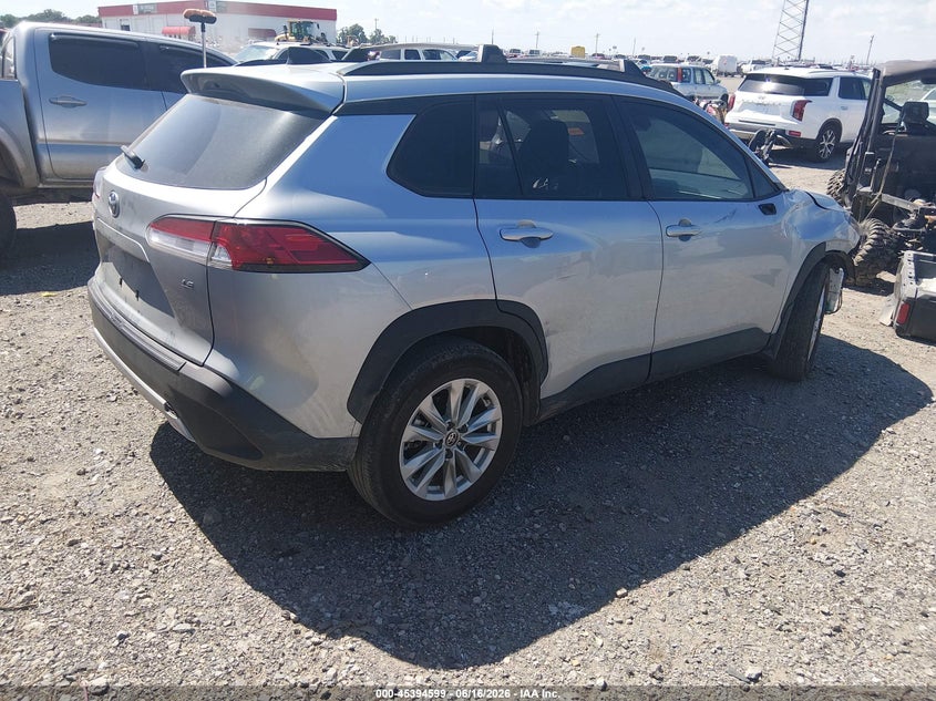 2025 Toyota Corolla cross VIN 7MUCAAAG6SV123156 IAAI salvage auction — FRONT END, Salvage Title, sold $9,100 on 2026-08-26 (photo 4)