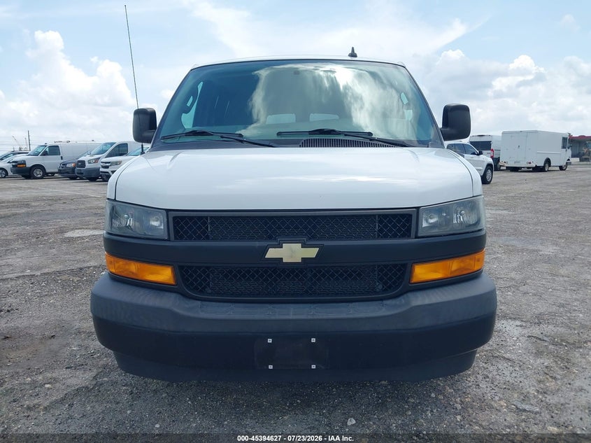 2019 Chevrolet VIN 1GAZGNFG2K1334007 IAAI salvage auction — NORMAL WEAR, SF97 (Florida), sold $10,900 on 2026-09-09 (photo 6)
