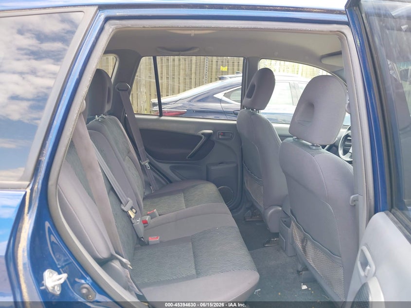 2003 Toyota Rav4 VIN JTEHH20V836084164 IAAI salvage auction — NORMAL WEAR, Clear (Virginia), sold $1,025 on 2026-07-06 (photo 8)