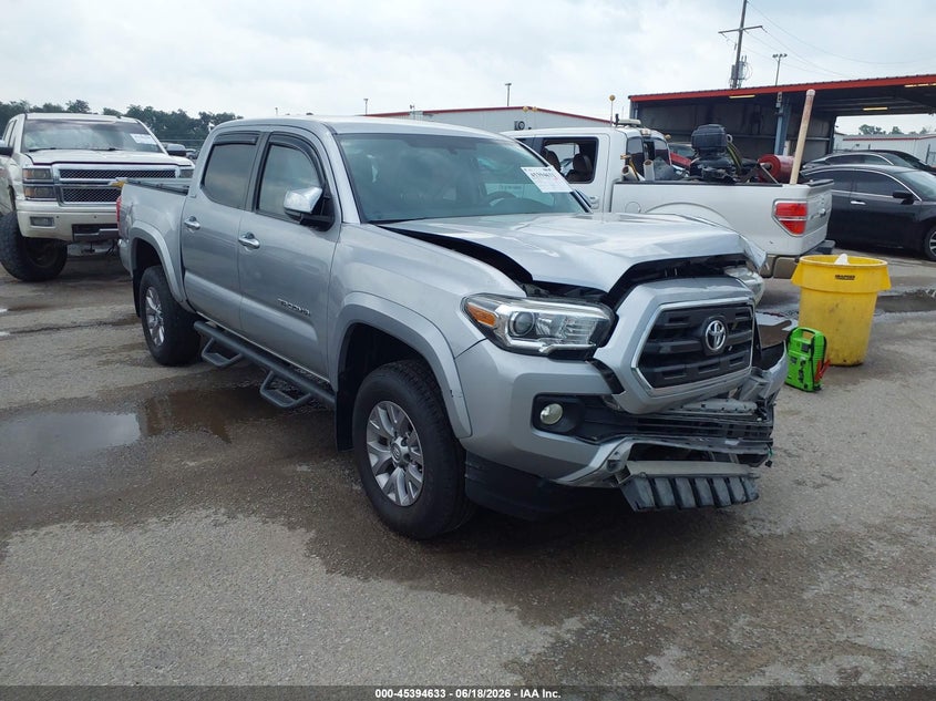 2017 Toyota Tacoma VIN 5TFAZ5CN7HX053117 — IAAI salvage auction photo
