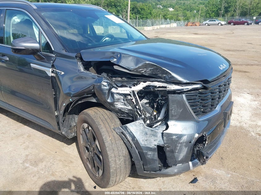 2025 Kia Sorento VIN 5XYRLDJC0SG320477 IAAI salvage auction — RIGHT FRONT, Salvage Title, sold $9,300 on 2026-07-31 (photo 6)