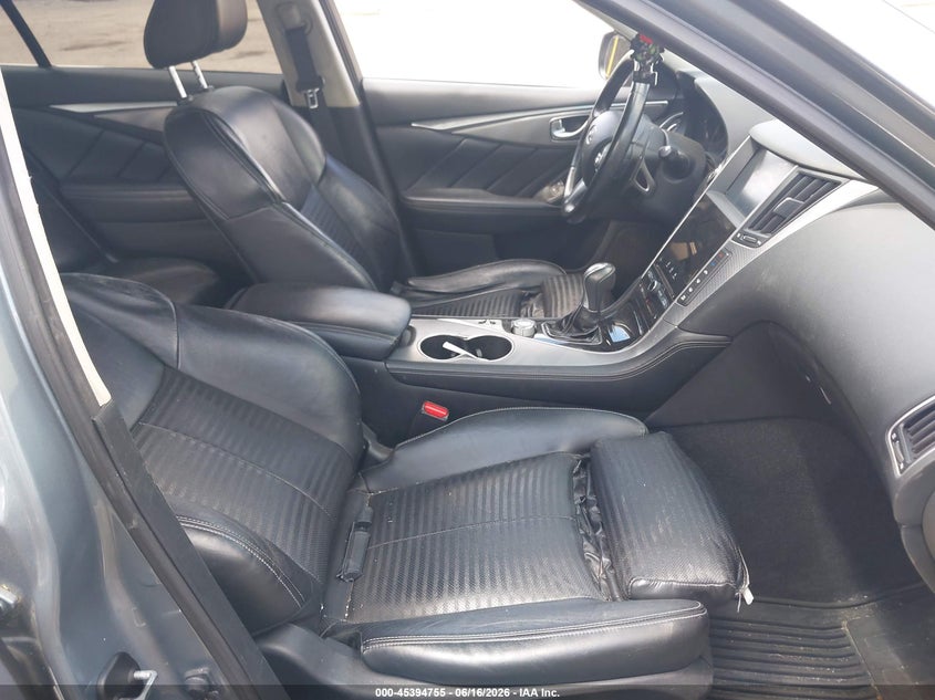 2014 Infiniti Q50 VIN JN1AV7AR1EM700365 IAAI salvage auction — LEFT FRONT, Clear (Massachusetts), sold $650 on 2026-07-07 (photo 5)