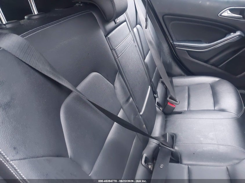 2019 Mercedes-benz VIN WDCTG4GB1KJ533649 IAAI salvage auction — LEFT FRONT, Salvage Title, sold $1,050 on 2026-07-21 (photo 8)