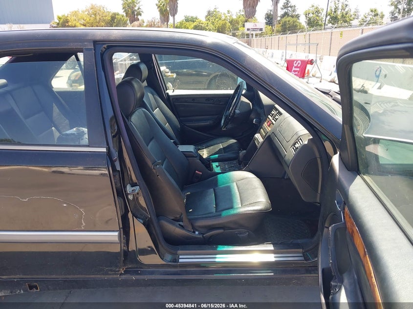 1998 Mercedes-benz C class VIN WDBHA23G1WA596273 IAAI salvage auction — NORMAL WEAR, Clear - Dealer Only (California), sold $300 on 2026-07-29 (photo 5)
