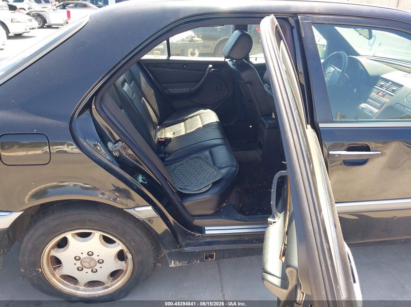 1998 Mercedes-benz C class VIN WDBHA23G1WA596273 IAAI salvage auction — NORMAL WEAR, Clear - Dealer Only (California), sold $300 on 2026-07-29 (photo 8)