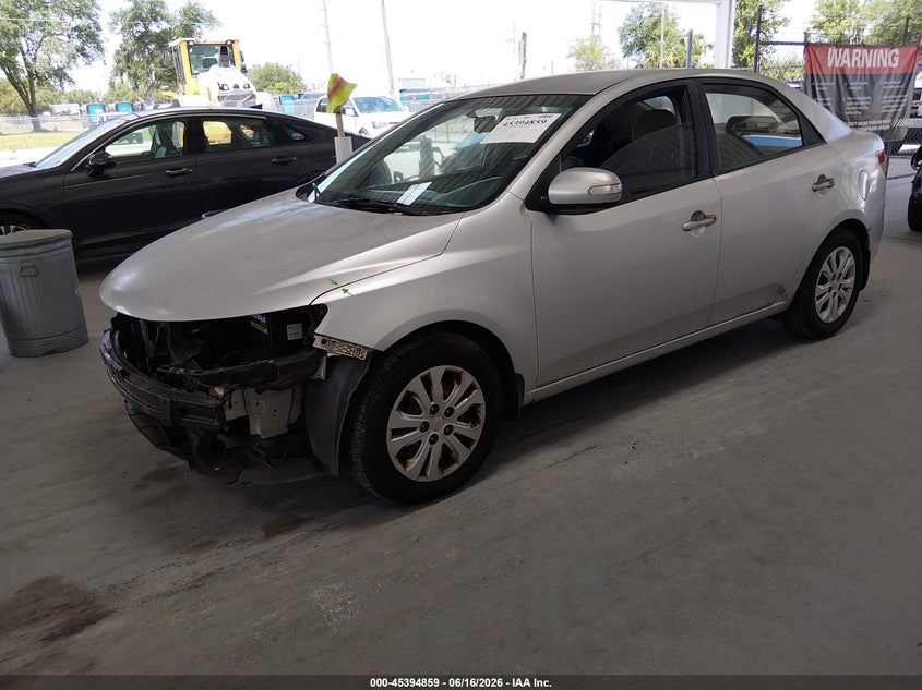 2010 Kia Forte VIN KNAFU4A25A5050447 IAAI salvage auction — FRONT END, Rebuildable (Florida), sold $500 on 2026-07-09 (photo 2)