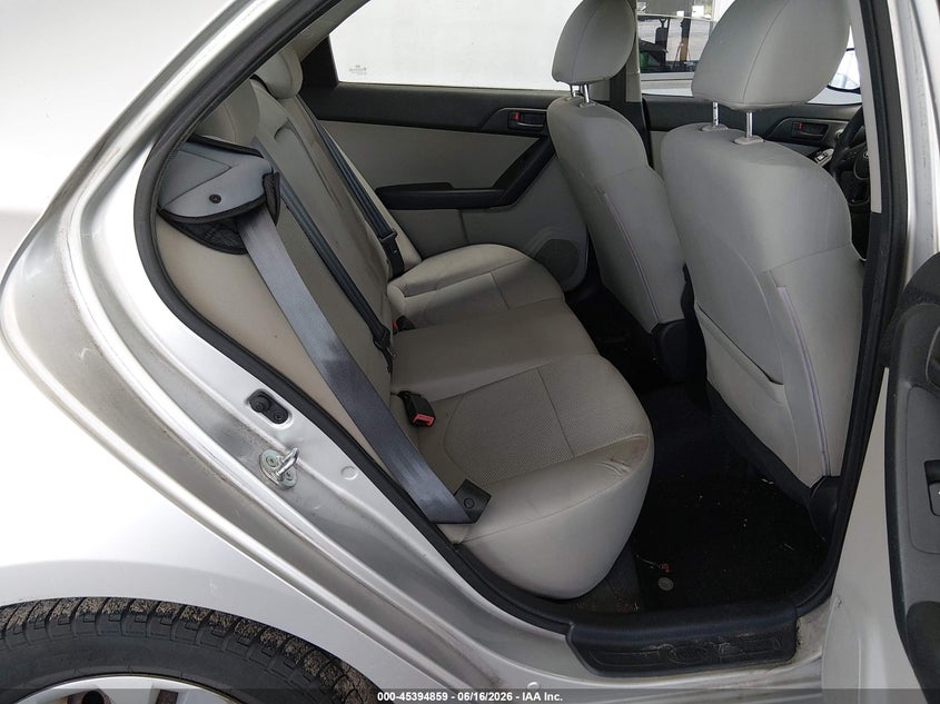 2010 Kia Forte VIN KNAFU4A25A5050447 IAAI salvage auction — FRONT END, Rebuildable (Florida), sold $500 on 2026-07-09 (photo 8)