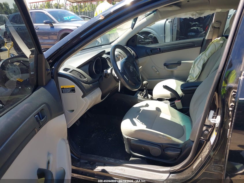 2010 Kia Forte VIN KNAFT4A23A5212885 IAAI salvage auction — LEFT & RIGHT, Salvage - Greater Than 75% (Maryland), sold $275 on 2026-07-09 (photo 5)