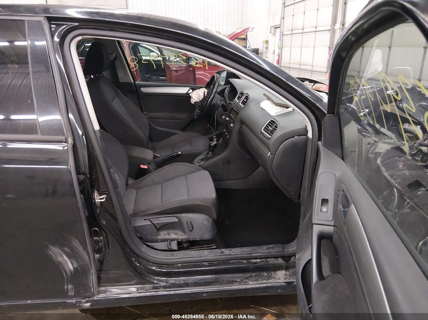 2014 Volkswagen Golf VIN WVWDM7AJ8EW010043 IAAI salvage auction — FRONT END, Salvage Title, sold $725 on 2026-08-25 (photo 5)