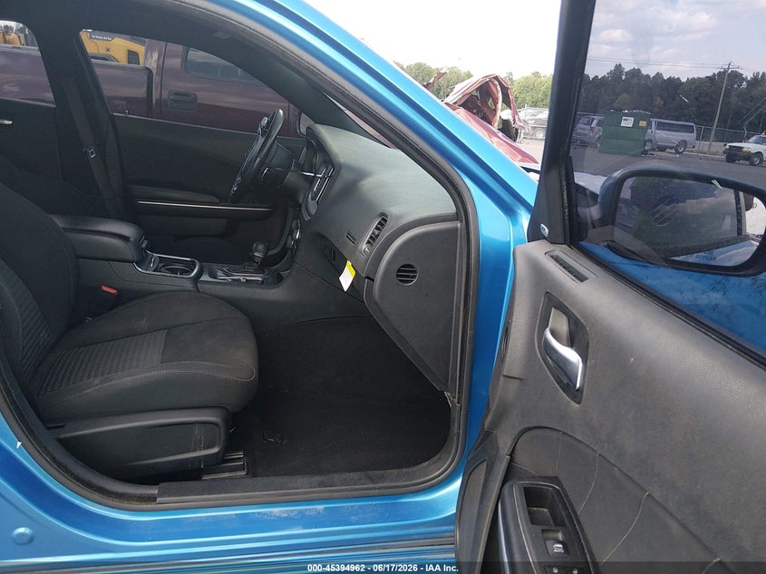 2019 Dodge Charger VIN 2C3CDXGJ9KH687118 IAAI salvage auction — THEFT, Clear (South Carolina), sold $13,600 on 2026-07-23 (photo 5)