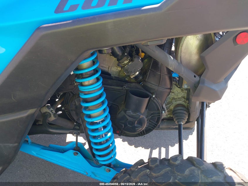 2022 Can-am/ brp VIN 3JBVKAV40NE000504 IAAI salvage auction — RIGHT SIDE, Clear-Dealer Only (Arizona), sold $4,550 on 2026-07-28 (photo 9)