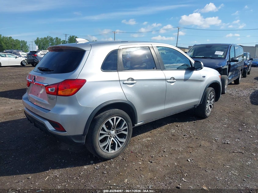 2018 Mitsubishi Outlander VIN JA4AP3AU8JZ007742 IAAI salvage auction — RIGHT SIDE, Salvage Title, sold $1,750 on 2026-07-29 (photo 4)
