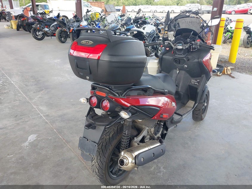 2009 Piaggio Mp3 VIN ZAPM610X495001914 IAAI salvage auction — LEFT & RIGHT, Bill Of Sale (Washington), sold $700 on 2026-07-29 (photo 4)