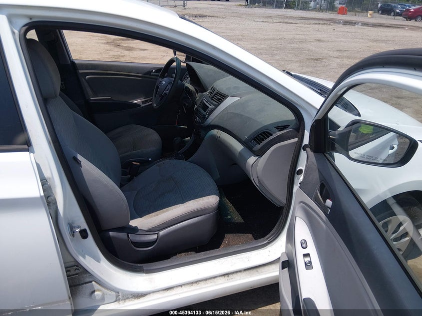 2016 Hyundai Accent VIN KMHCT4AE4GU971362 IAAI salvage auction — NORMAL WEAR, Clear (Virginia), sold $1,000 on 2026-07-10 (photo 5)