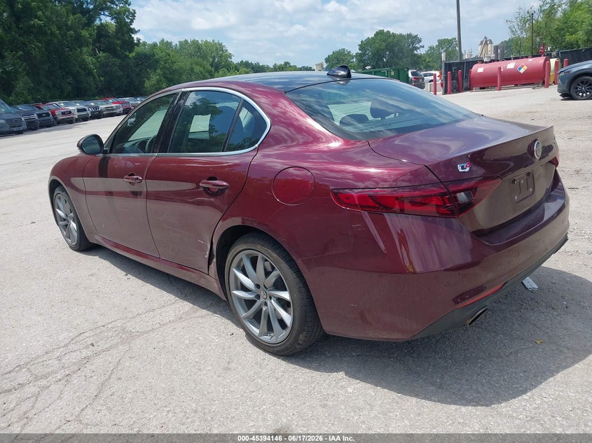 2017 Alfa romeo Giulia VIN ZARFAEEN9H7558012 IAAI salvage auction — FRONT END, Salvage (Kansas), sold $7,000 on 2026-07-15 (photo 3)
